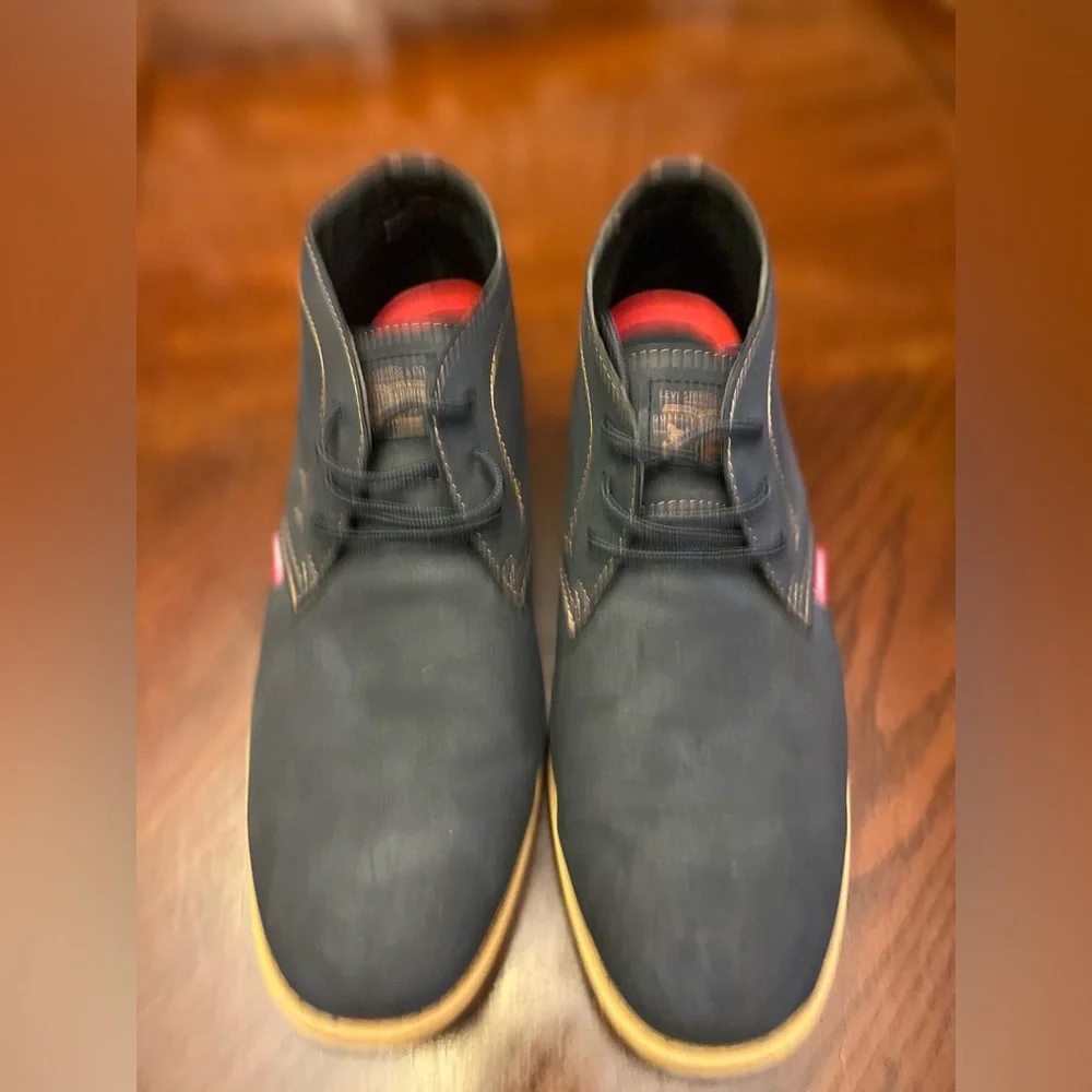 Levis size 12